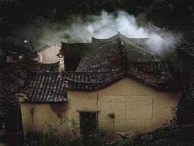 炊烟起，游子归